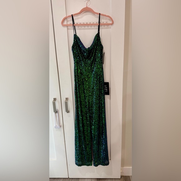 NWT Lulu’s Green Iridescent Sequin Wide-Leg Jumpsuit - Picture 6 of 15